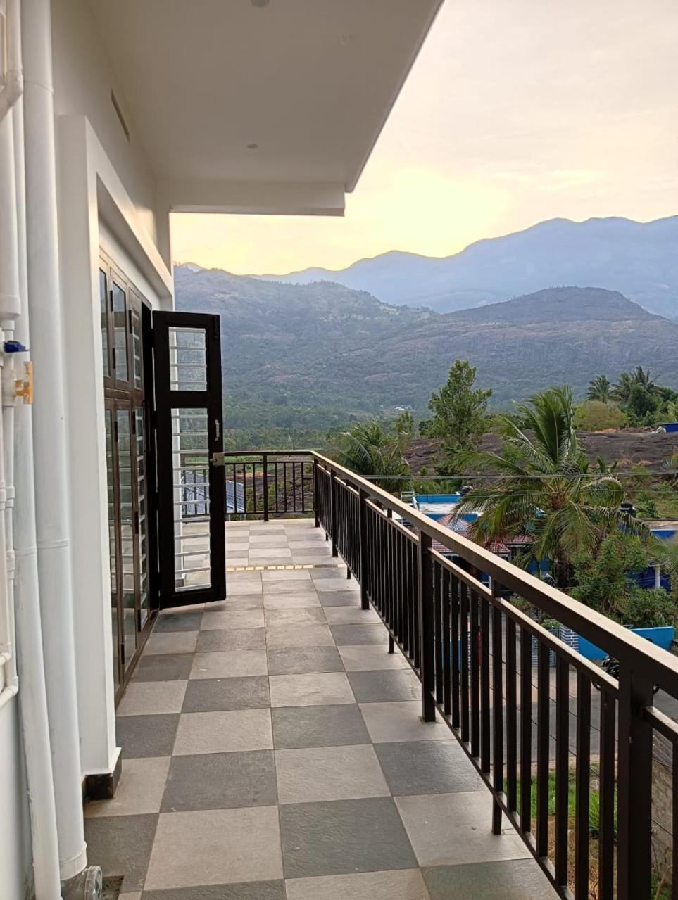 Villa Bro Code Marayoor à Maraiyūr Extérieur photo